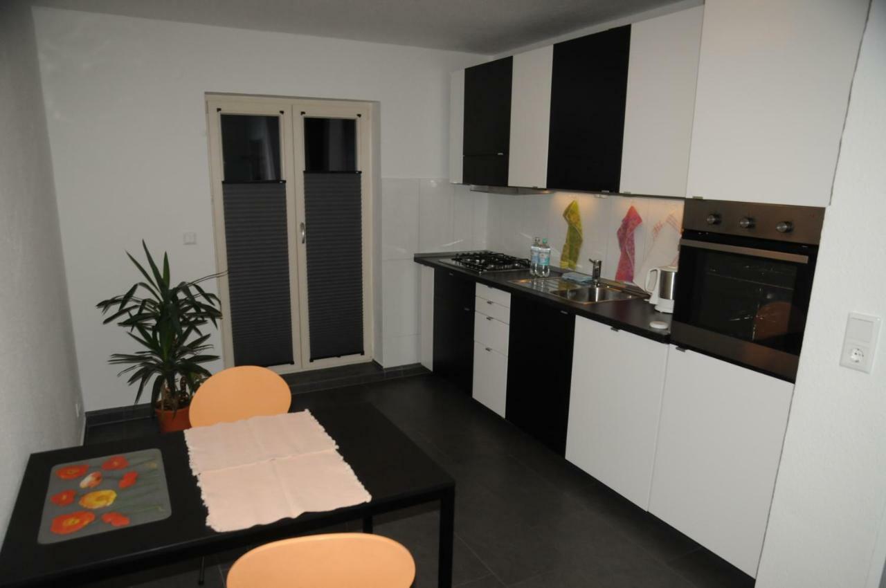 Agt Hannover Messe Zimmer Bagian luar foto